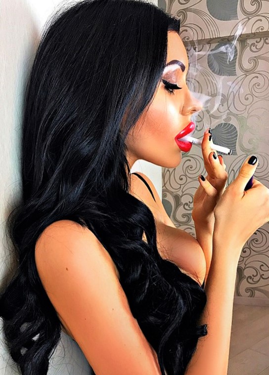 Проститутка Даночка 21 год, у метро Московская  +79811554285