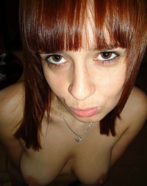 Проститутка Маринка 28 лет, у метро Шушары  +7(911)830-21-77