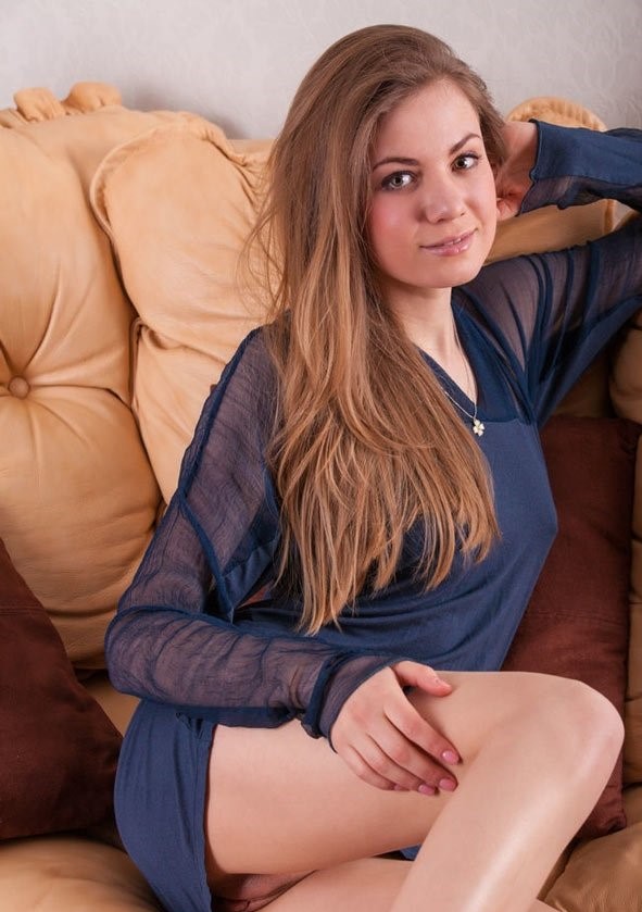 Проститутка Вика 24 года, у метро Электросила  +7(911)830-07-16