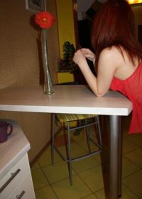 Проститутка Эмма 21 год, у метро Девяткино  +7(931)366-28-01 - фото 1