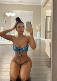 Проститутка Милана 24 года, у метро Горьковская  89219464947 - фото 